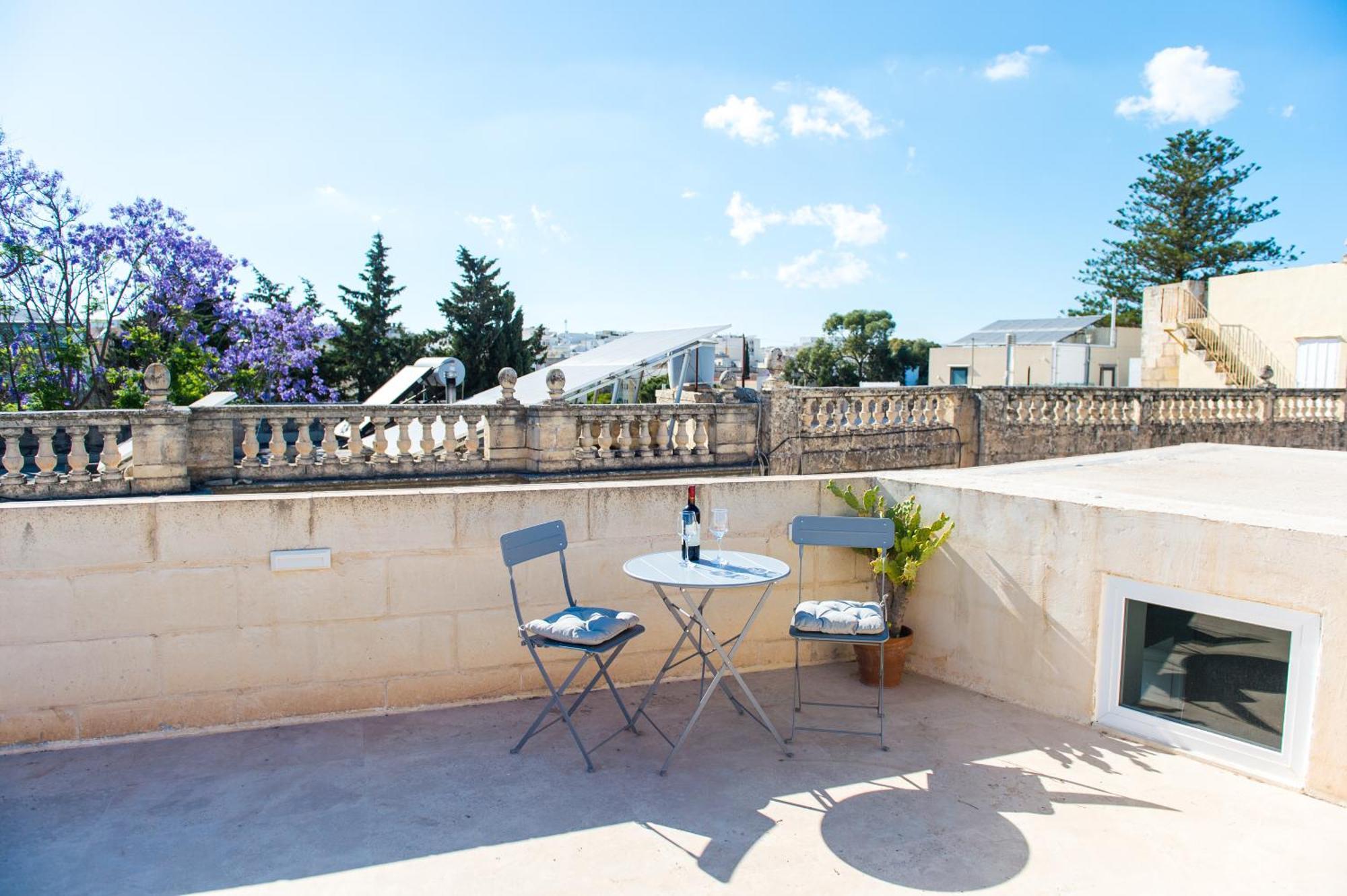 San Anton Suites Attard Exterior foto